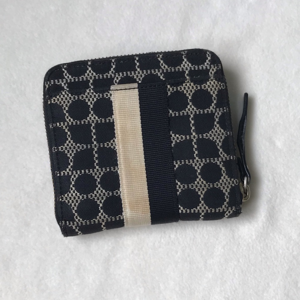 Kate Spade Wallet - Picture 2 of 8